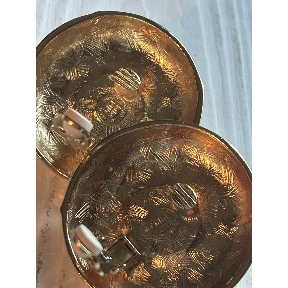 GIVENCHY Signed  Faux Pearl Ivory Enamel Gold Plated Statement Earrings C: 1980s - Picture 6 of 14